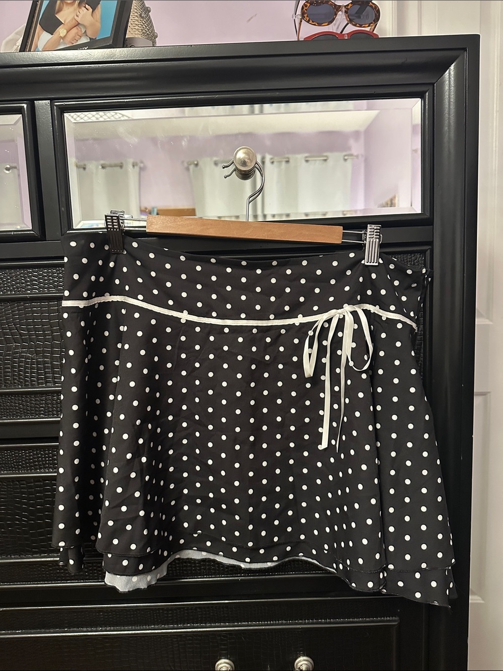 Ardene Black and White Polka Dot Mini Skirt with Side Bow